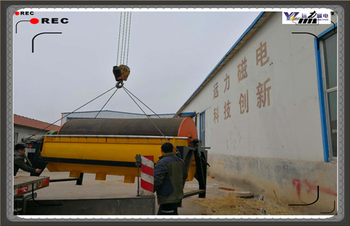強(qiáng)磁場(chǎng)磁選機(jī)，強(qiáng)磁場(chǎng)磁選機(jī)與弱磁場(chǎng)磁選機(jī)結(jié)構(gòu)有什么不同？?jī)r(jià)格_工作原理結(jié)構(gòu)_強(qiáng)磁場(chǎng)磁選機(jī)與弱磁場(chǎng)磁選機(jī)結(jié)構(gòu)有什么不同？說(shuō)明書 