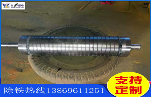 褐鐵礦磁選機(jī)，褐鐵礦磁選機(jī)創(chuàng)造了顯著的經(jīng)濟(jì)效益！_工作原理_釩鈦鐵礦褐鐵礦磁選機(jī)創(chuàng)造了顯著的經(jīng)濟(jì)效益！型號(hào)參數(shù)及磁場(chǎng)強(qiáng)度